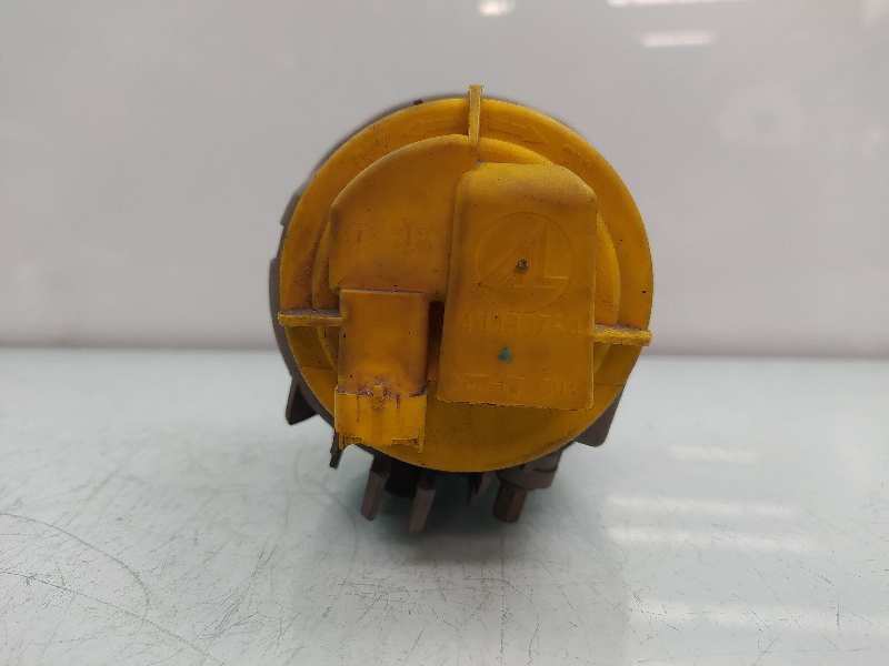 Recambio de faro antiniebla izquierdo para citroën xsara berlina 2.0 hdi exclusive (80kw) referencia OEM IAM 9648947780  