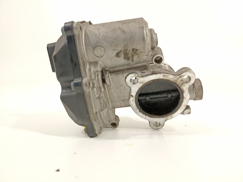 Recambio de caja mariposa para skoda octavia combi (5e5) 2.0 tdi referencia OEM IAM 04L131501M  