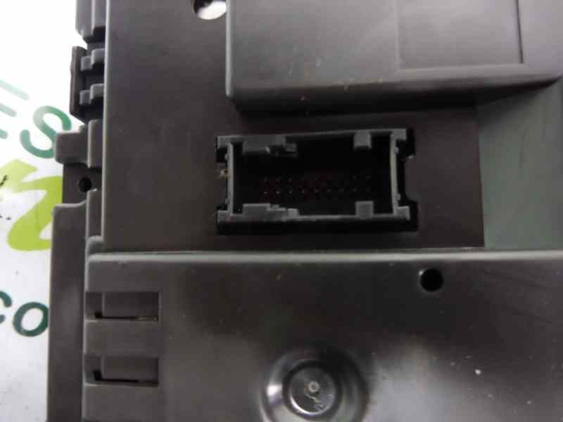 Recambio de cuadro instrumentos para bmw serie 1 berlina (e81/e87) 118d referencia OEM IAM 9166821  