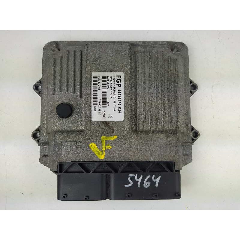 Recambio de centralita motor uce para suzuki swift berlina (mz) gl (3-ptas.) referencia OEM IAM 55195173AB  