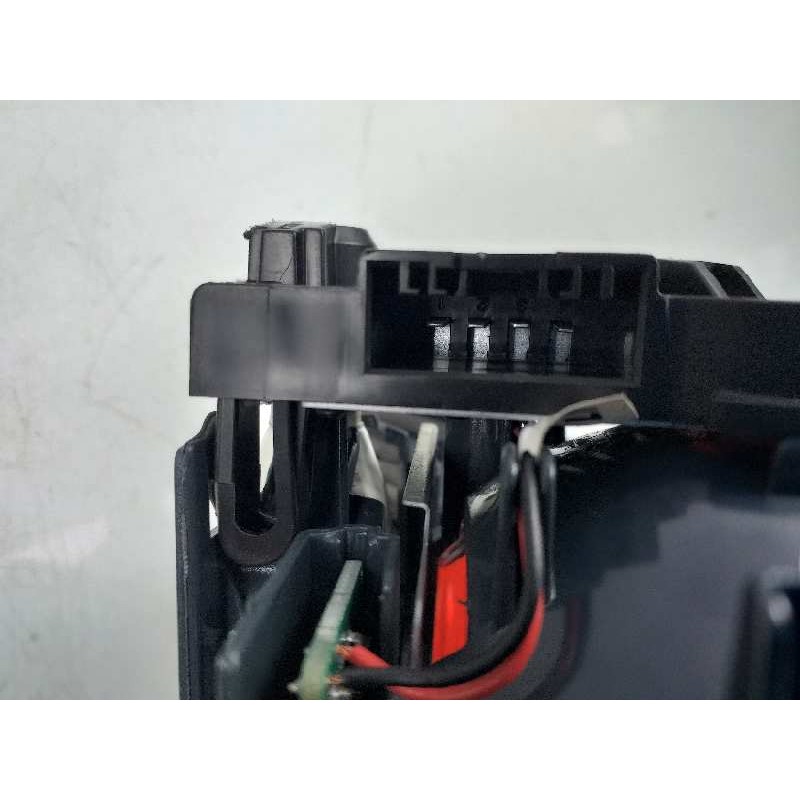 Recambio de piloto trasero izquierdo en porton para bmw serie 3 lim. (f30) 320d referencia OEM IAM H3737279301062X  