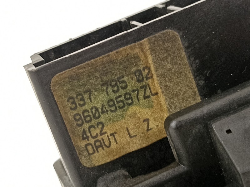 Recambio de mando limpia para citroën saxo 1.6 vts referencia OEM IAM 96049597ZL  