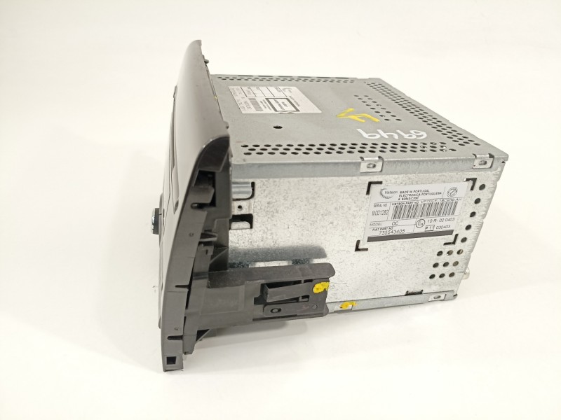 Recambio de sistema audio / radio cd para fiat bravo (198) 1.6 16v active multijet (77kw) referencia OEM IAM 735543405 M001282 