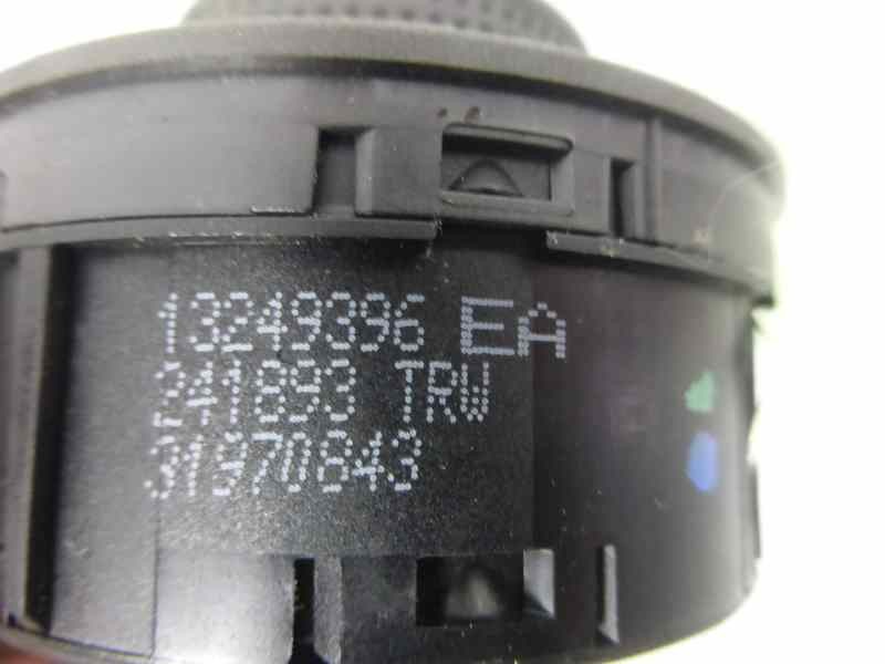 Recambio de mando luces para opel corsa d corsavan referencia OEM IAM 13249396 241893 