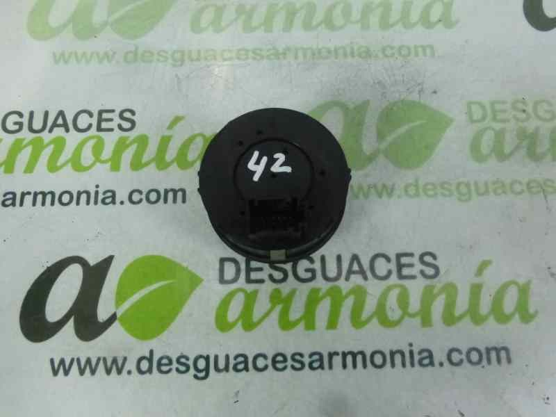 Recambio de mando luces para opel corsa d corsavan referencia OEM IAM 13249396 241893 