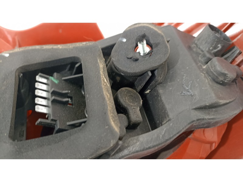 Recambio de piloto trasero izquierdo para opel corsa d catch me referencia OEM IAM 13186  