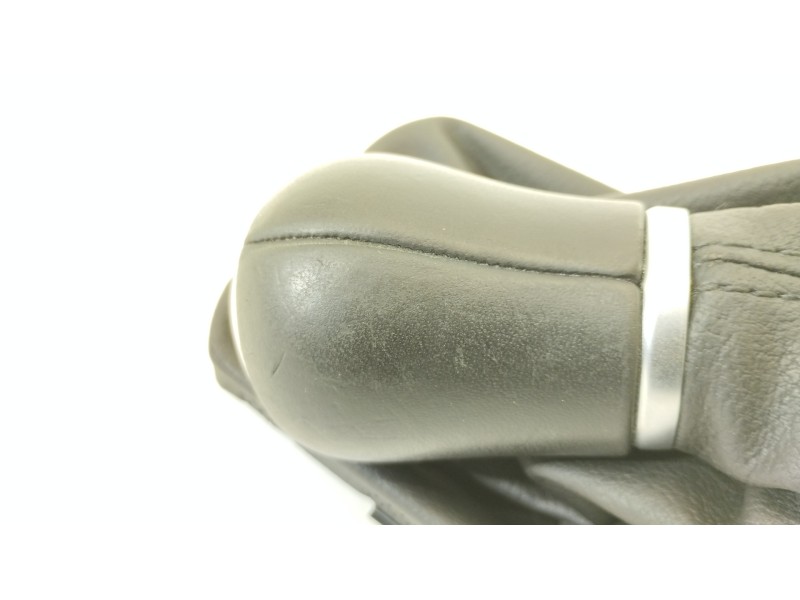 Recambio de pomo palanca cambio para volkswagen touran (5t1) advance bmt referencia OEM IAM 5TB711113B 5TB711113C 