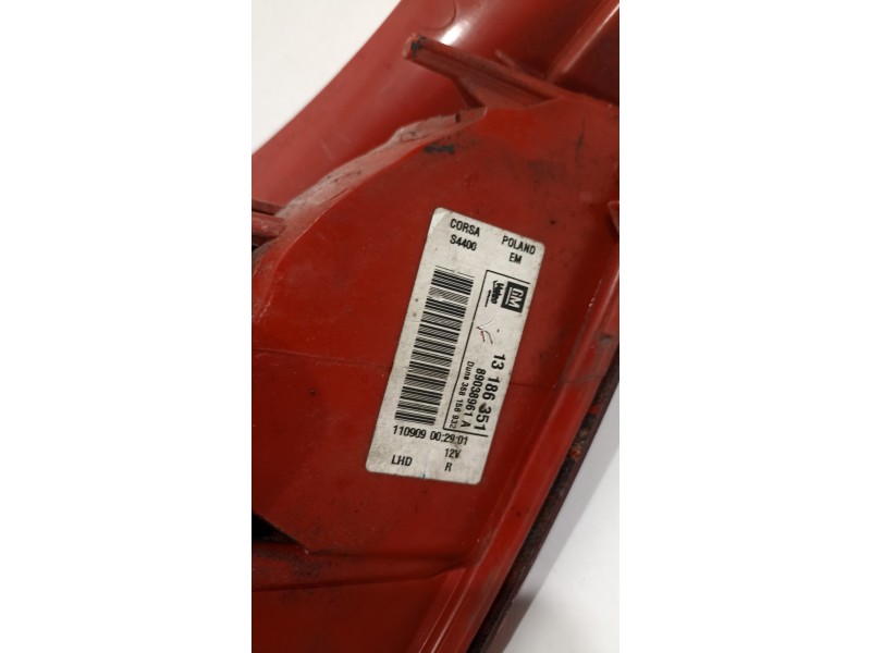 Recambio de piloto trasero derecho para opel corsa d catch me referencia OEM IAM 13186351  