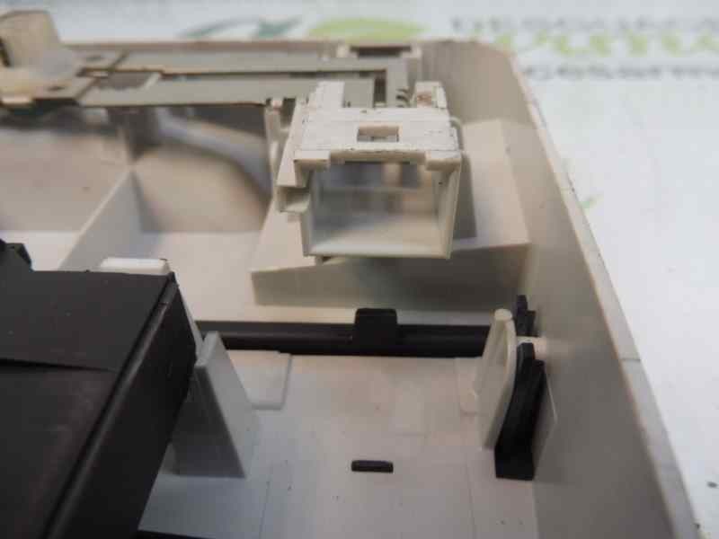 Recambio de luz interior para bmw serie 1 berlina (e81/e87) 118d referencia OEM IAM 65759149671  