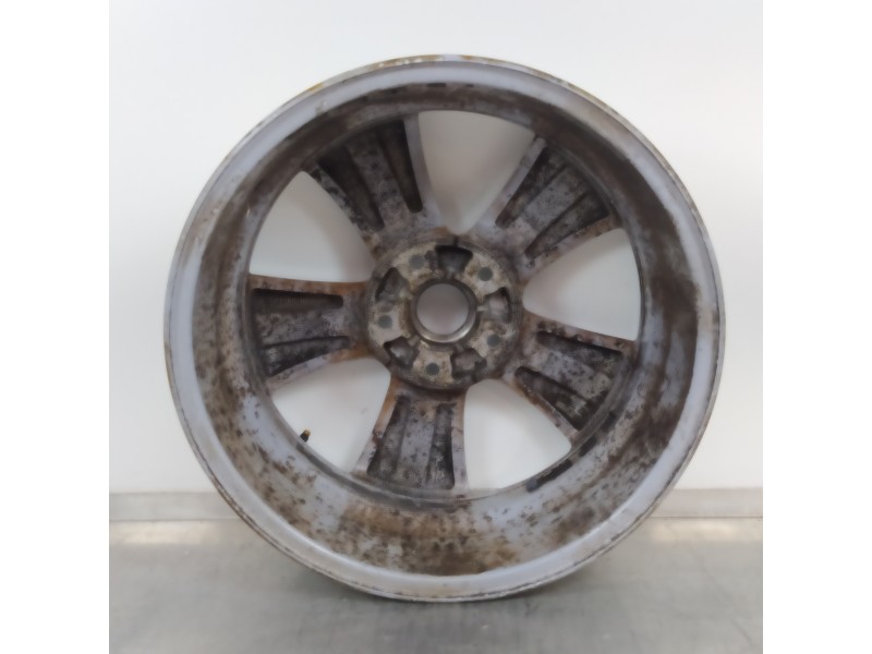 Recambio de llanta para kia sportage concept 4x2 referencia OEM IAM 529103U200  