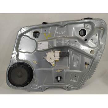 ELEVALUNAS DELANTERO DERECHO A1648209885 A2514401813 A2518200842