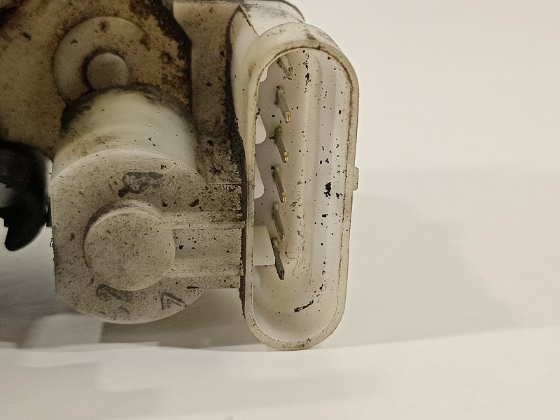 Recambio de cerradura puerta delantera izquierda para fiat doblo (119) 1.9 jtd elx / dynamic referencia OEM IAM 51843471  