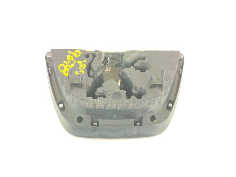 Recambio de rejilla delantera para peugeot 207 referencia OEM IAM 49670480  