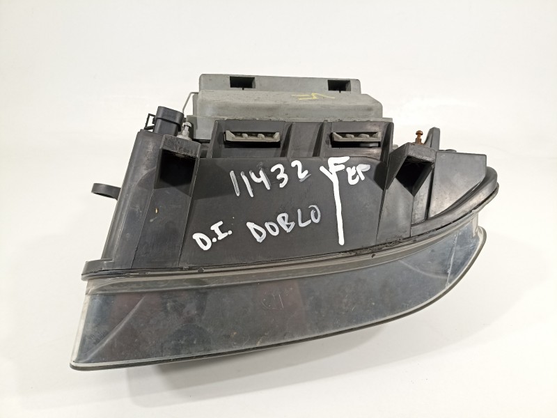 Recambio de faro derecho para fiat doblo (119) 1.9 jtd elx / dynamic referencia OEM IAM 46807766  
