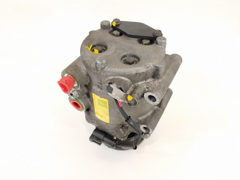 Recambio de compresor aire acondicionado para ford fiesta (cbk) ambiente referencia OEM IAM 6S6H19D629CA  