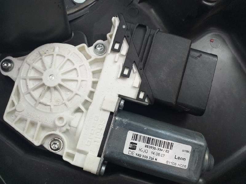 Recambio de elevalunas trasero derecho para seat leon (1p1) stylance / style referencia OEM IAM 1P0839402B 1K0959704N 