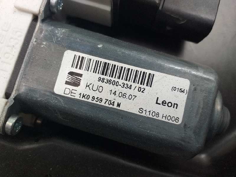 Recambio de elevalunas trasero derecho para seat leon (1p1) stylance / style referencia OEM IAM 1P0839402B 1K0959704N 