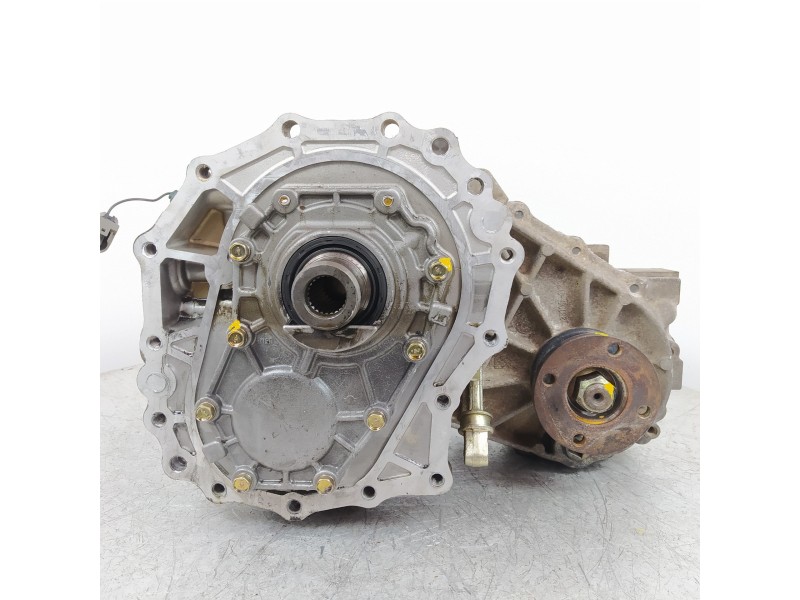 Recambio de caja transfer para nissan terrano/terrano.ii (r20) comfort referencia OEM IAM 33103G2340  
