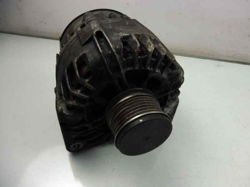 Recambio de alternador para renault scenic iii emotion referencia OEM IAM 231000026R TG15C146 