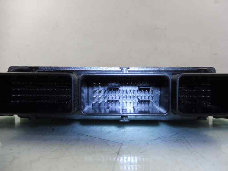 Recambio de centralita motor uce para renault scenic iii emotion referencia OEM IAM 237101478R 237100037R S180067143A