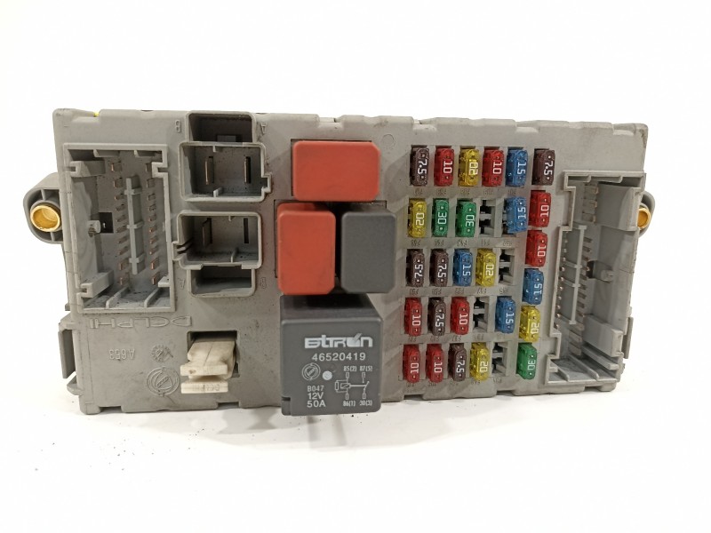 Recambio de caja reles / fusibles para fiat doblo (119) 1.9 jtd elx / dynamic referencia OEM IAM 46552681CPL 46812228NPL 
