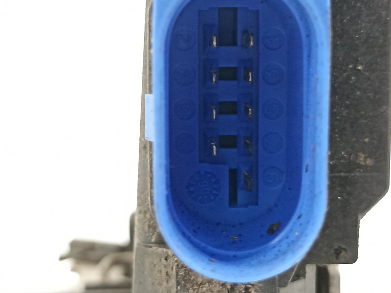 Recambio de cerradura puerta delantera derecha para volkswagen caddy ka/kb (2k) furg. referencia OEM IAM 3D1837016AC  