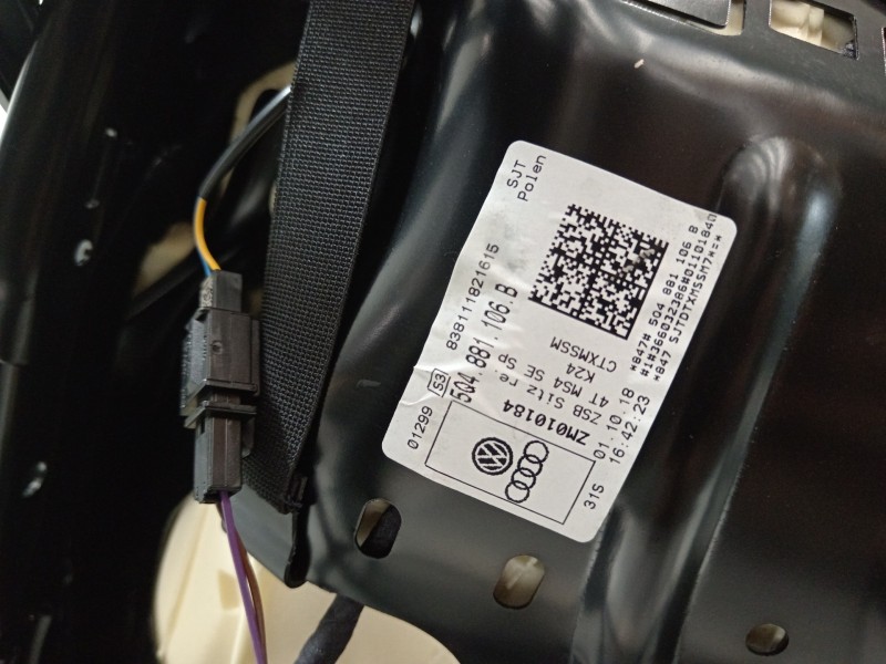 Recambio de juego asientos completo para seat leon (5f1) cupra 290 referencia OEM IAM 5Q4881105B 5Q4881106B 