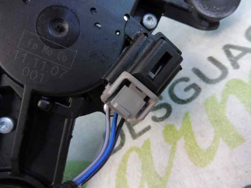 Recambio de motor limpia trasero para ford fiesta (cb1) trend referencia OEM IAM 8A61A17K441AD 0390201215 