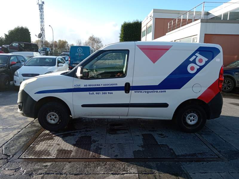opel combo furgón/monospace (x12) del año 2013