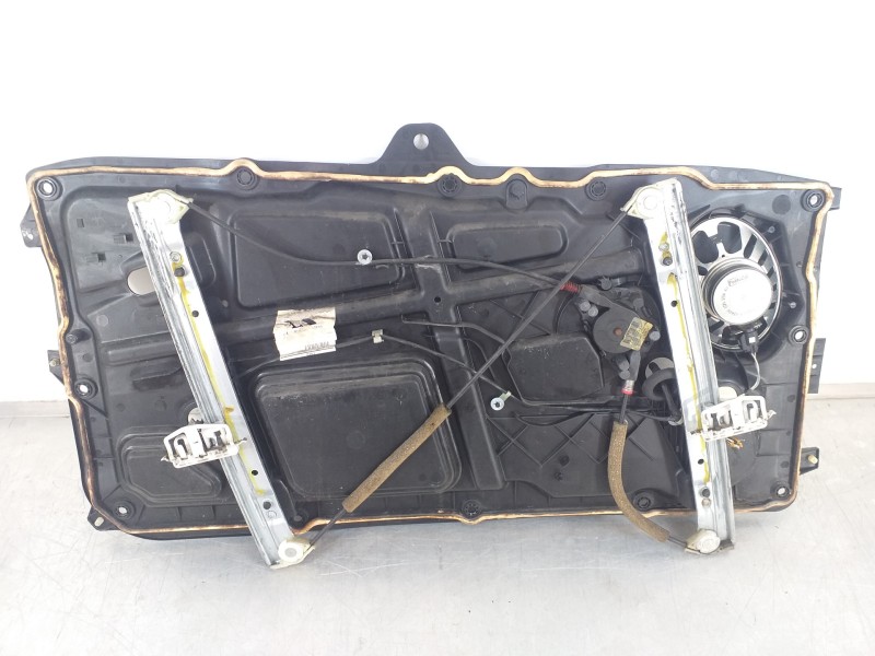 Recambio de elevalunas delantero derecho para ford fiesta (cbk) ambiente referencia OEM IAM 6S61B203A28KL 2S51B045H16A 2S5114553