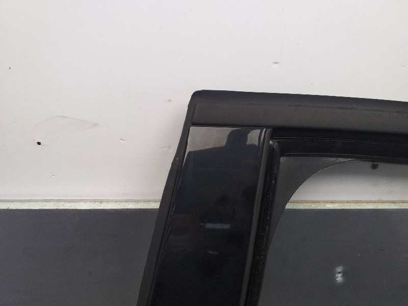 Recambio de puerta trasera izquierda para renault scenic iii emotion referencia OEM IAM   