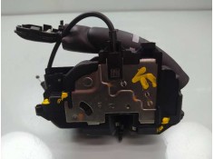 Recambio de cerradura puerta trasera derecha para renault scenic iii emotion referencia OEM IAM 825020033R  