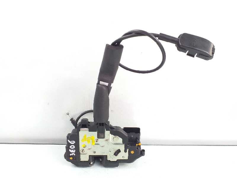 Recambio de cerradura puerta trasera izquierda para renault scenic iii emotion referencia OEM IAM 825030032R  