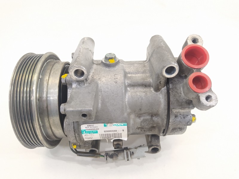 Recambio de compresor aire acondicionado para renault kangoo profesional referencia OEM IAM 8200953359B  