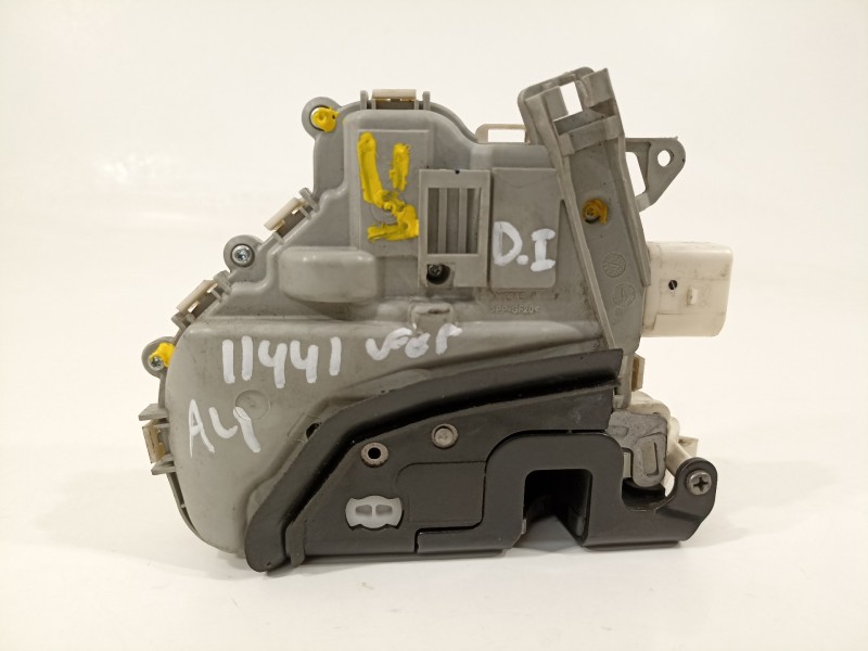 Recambio de cerradura puerta delantera izquierda para audi a4 ber. (b8) basis referencia OEM IAM 8J1837015C  