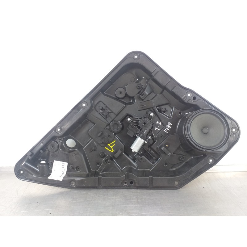Recambio de elevalunas trasero izquierdo para mercedes-benz clase b (w246) b 180 cdi (246.212) referencia OEM IAM A2468200100 A2