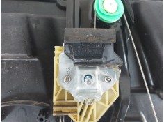 Recambio de elevalunas trasero derecho para mercedes-benz clase b (w246) b 180 cdi (246.212) referencia OEM IAM A2468200100 A246 2