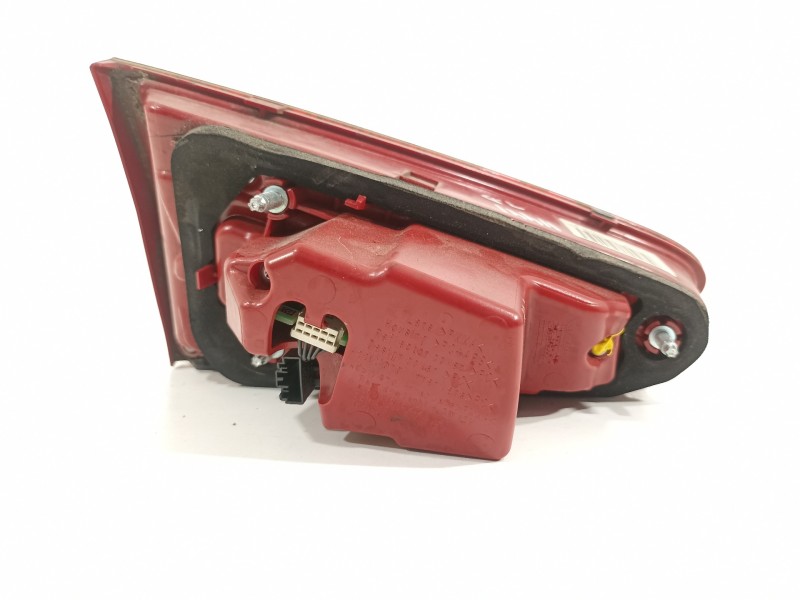 Recambio de piloto trasero derecho para audi a4 ber. (b8) basis referencia OEM IAM 8K5945094AC  