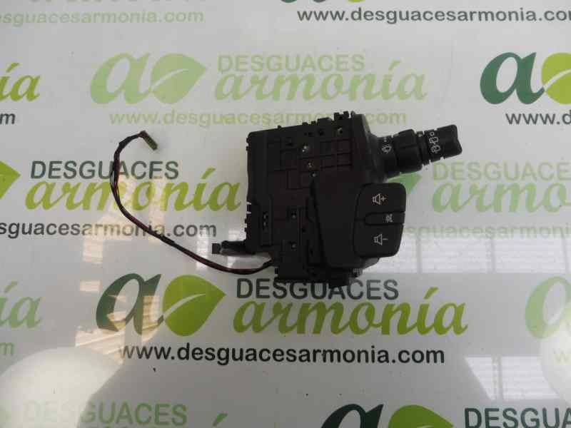 Recambio de mando limpia para renault scenic ii confort authentique referencia OEM IAM 8200127728  