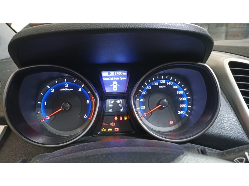 Recambio de cuadro instrumentos para hyundai i30 (gd) style referencia OEM IAM 94003A6513  