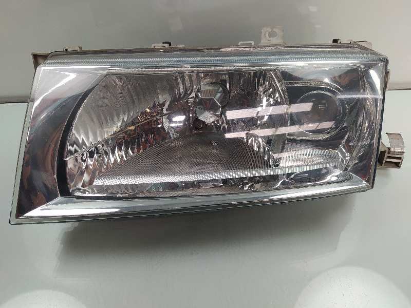 Recambio de faro izquierdo para skoda octavia berlina (1u2) tour referencia OEM IAM 1U1941015L   Recambio de faro izquierdo para skoda octavia berlina (1u2) tour referencia OEM IAM 1U1941015L