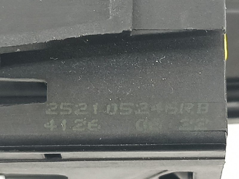 Recambio de warning para renault kangoo profesional referencia OEM IAM 252105246  