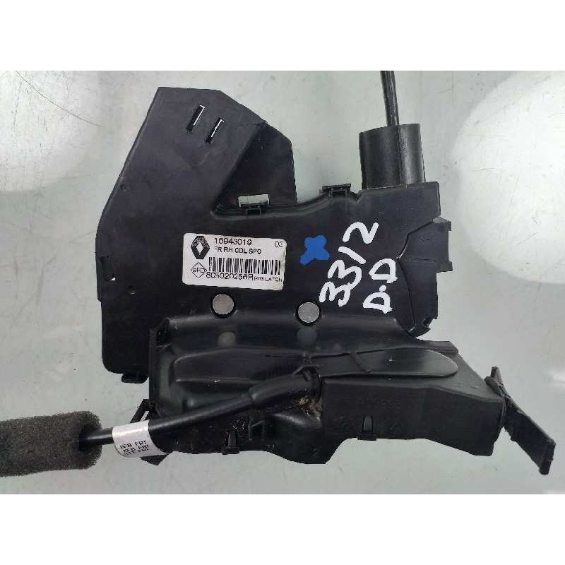 Recambio de cerradura puerta delantera derecha para renault megane iv berlina 5p zen referencia OEM IAM 805020256R 16943019 