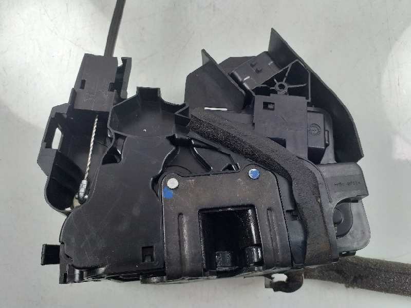 Recambio de cerradura puerta delantera derecha para renault megane iv berlina 5p zen referencia OEM IAM 805020256R 16943019 