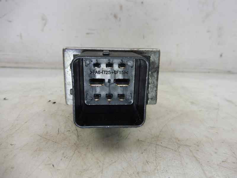 Recambio de caja precalentamiento para mercedes-benz clase b (w246) b 180 cdi (246.212) referencia OEM IAM 110678071R  