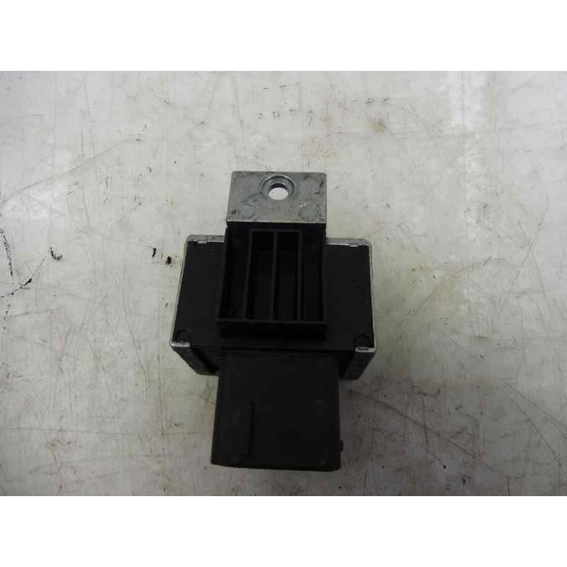 Recambio de caja precalentamiento para mercedes-benz clase b (w246) b 180 cdi (246.212) referencia OEM IAM 110678071R  