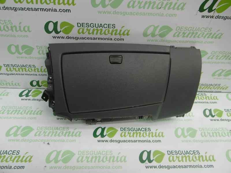 Recambio de guantera para bmw serie 1 berlina (e81/e87) 118d referencia OEM IAM 51166982567  