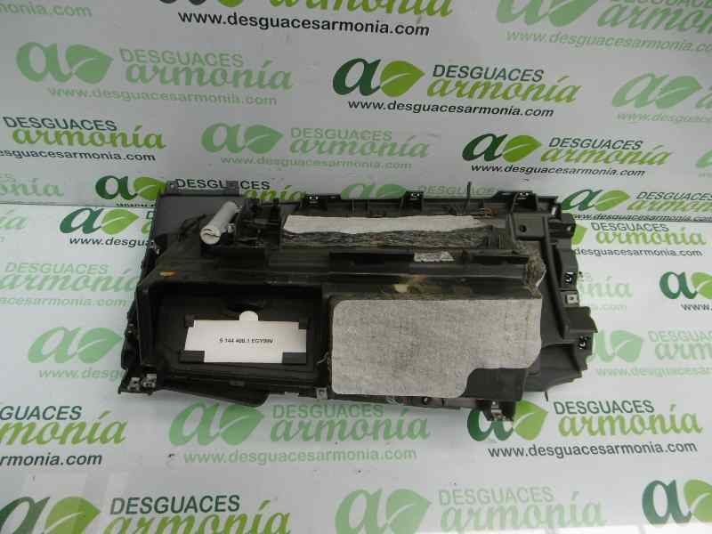 Recambio de guantera para bmw serie 1 berlina (e81/e87) 118d referencia OEM IAM 51166982567  