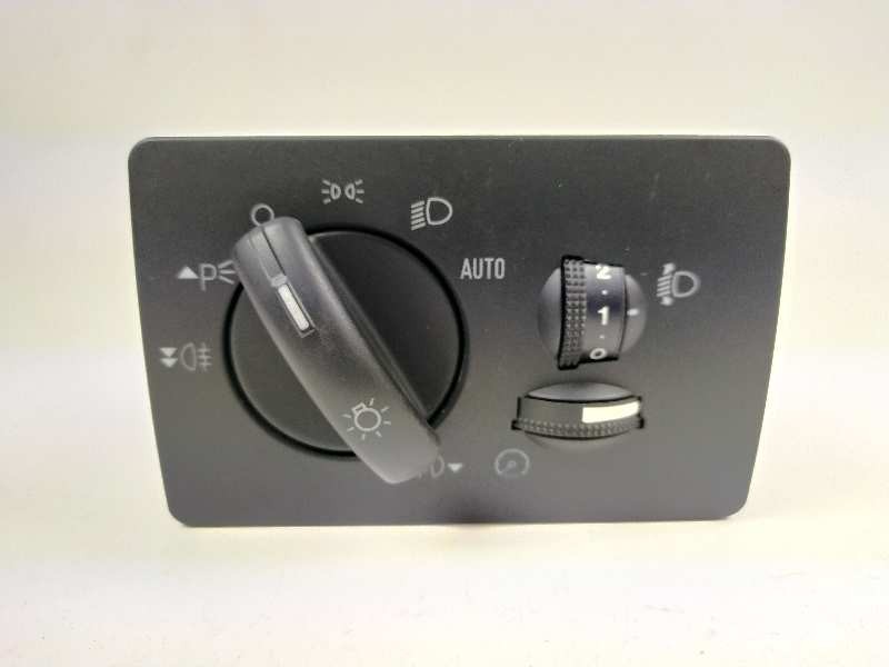 Recambio de mando luces para ford kuga (cbs) titanium referencia OEM IAM 7M5T13A024CA  