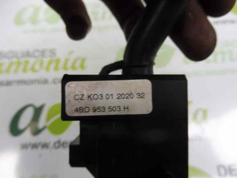 Recambio de mando limpia para skoda octavia berlina (1u2) tour referencia OEM IAM 4B0953503H  
